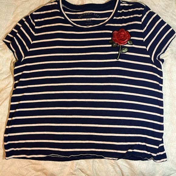 XL Aeropostale blue & white striped sequin rose patch tee - Picture 1 of 4